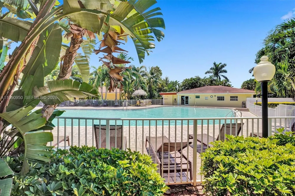 224 Cortez Dr Margate, FL 33068