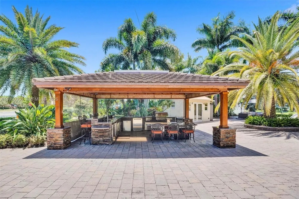 224 Cortez Dr Margate, FL 33068