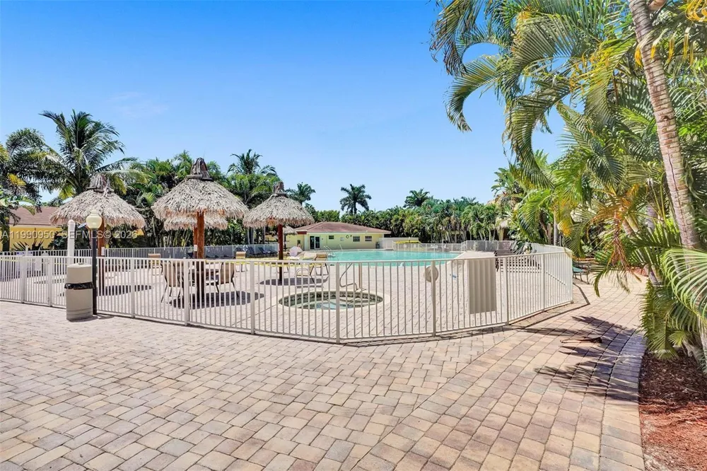 224 Cortez Dr Margate, FL 33068