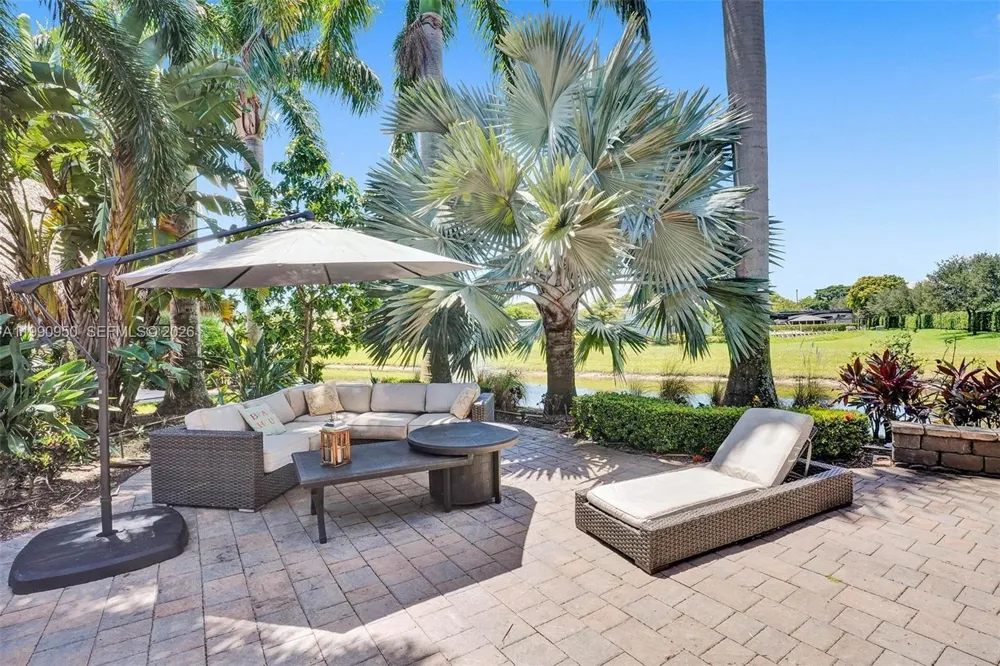 224 Cortez Dr Margate, FL 33068