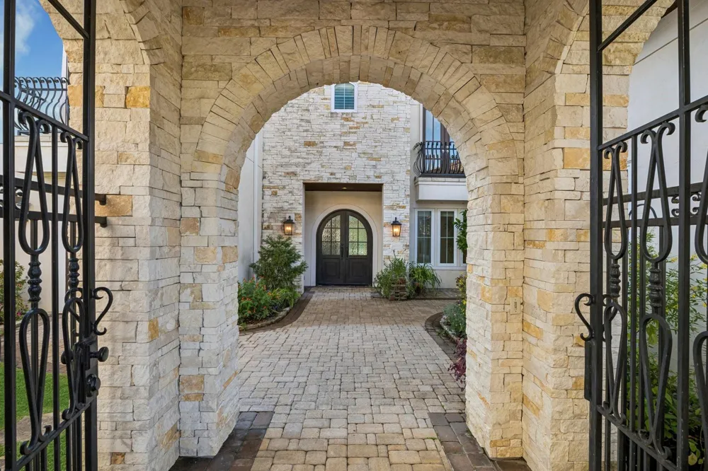507 Constellation Boulevard League City, TX 77573