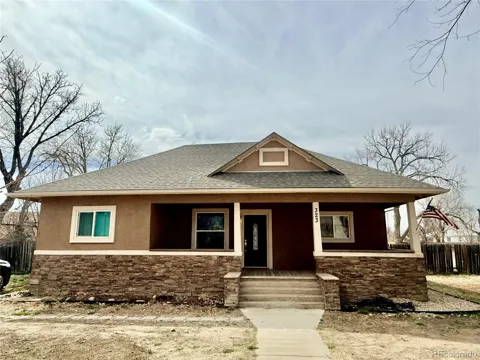 323 Sioux Avenue