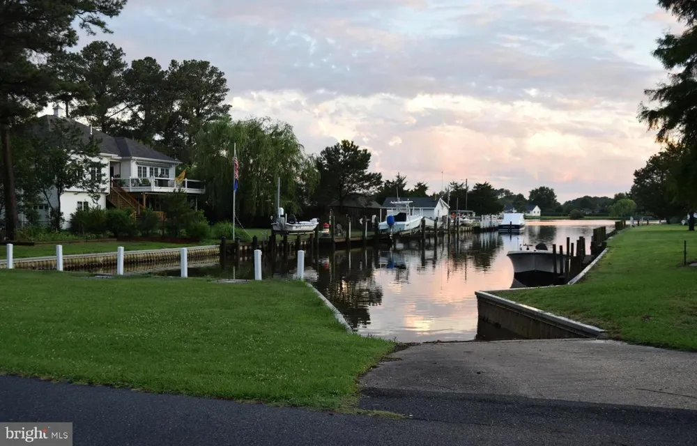 HEARTS DRIVE Crisfield, MD 21817