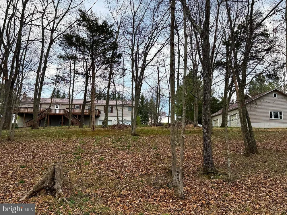 401 NIGHTHAWK DRIVE Petersburg, WV 26847