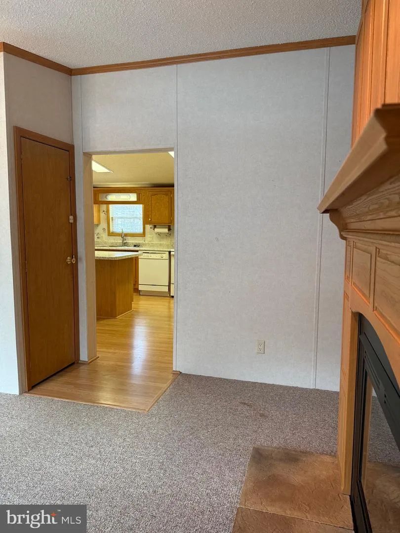 401 NIGHTHAWK DRIVE Petersburg, WV 26847