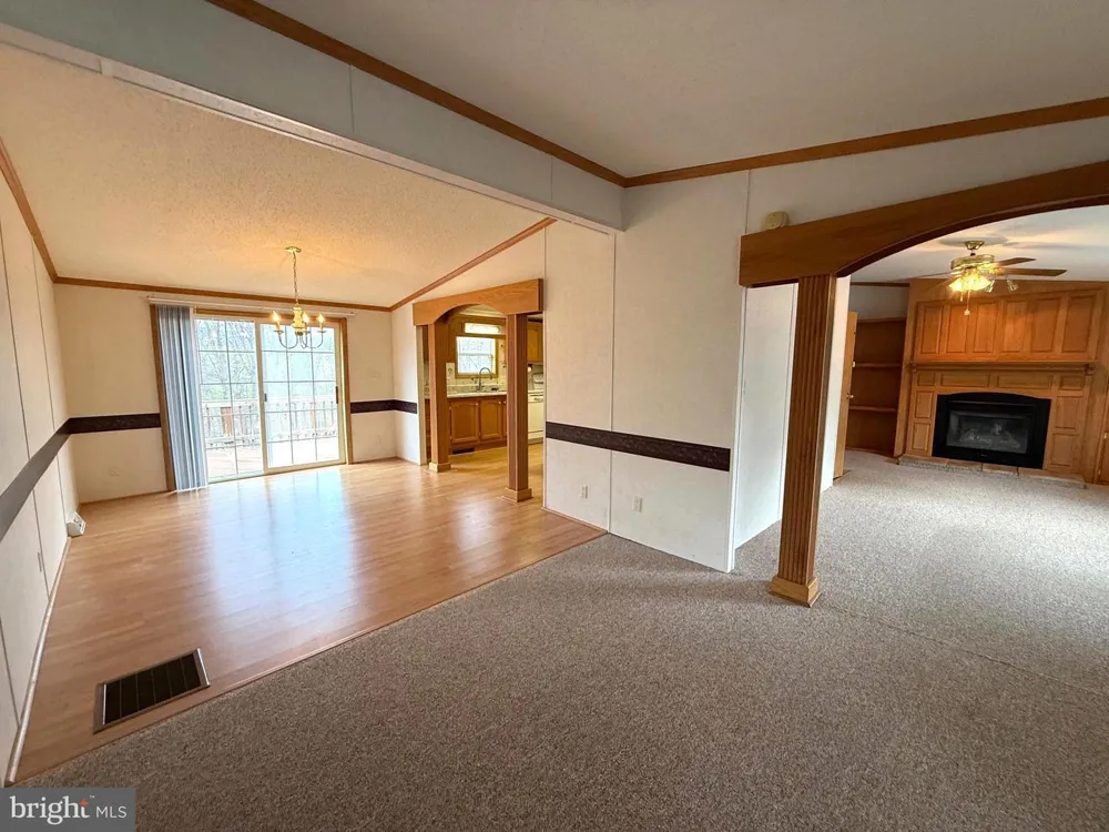 401 NIGHTHAWK DRIVE Petersburg, WV 26847