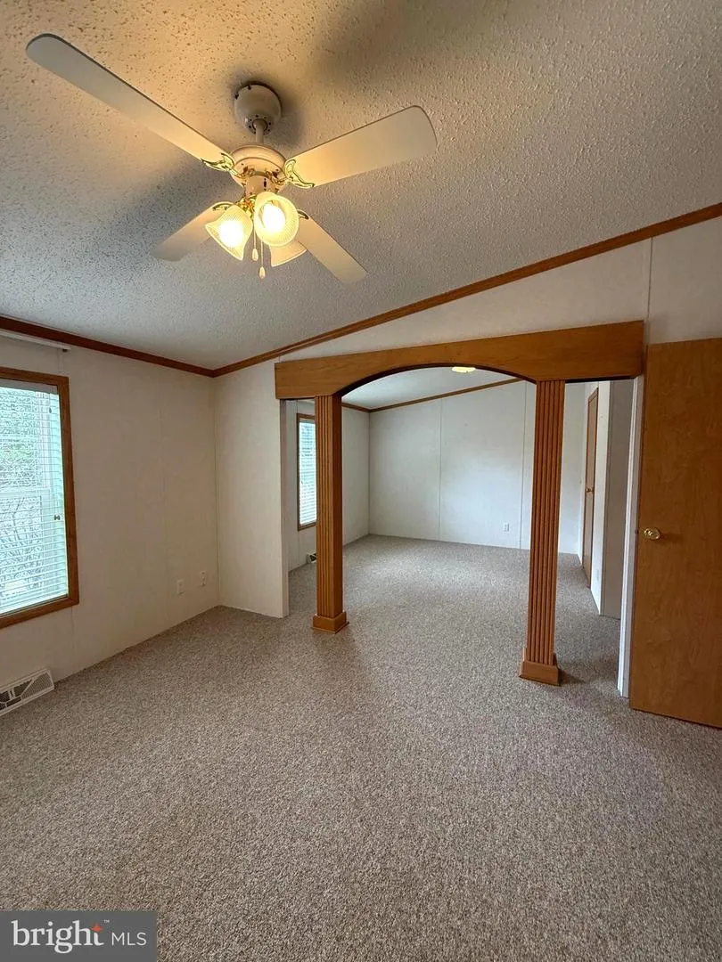 401 NIGHTHAWK DRIVE Petersburg, WV 26847