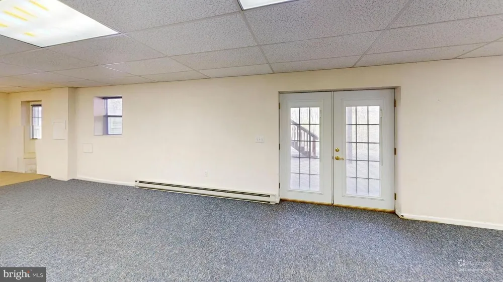 401 NIGHTHAWK DRIVE Petersburg, WV 26847