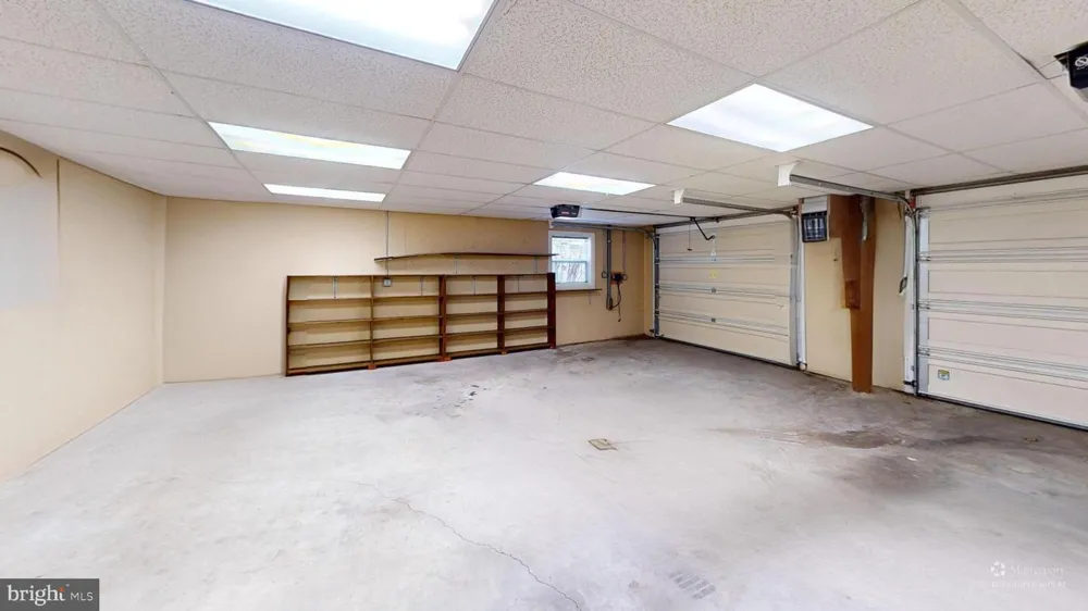 401 NIGHTHAWK DRIVE Petersburg, WV 26847