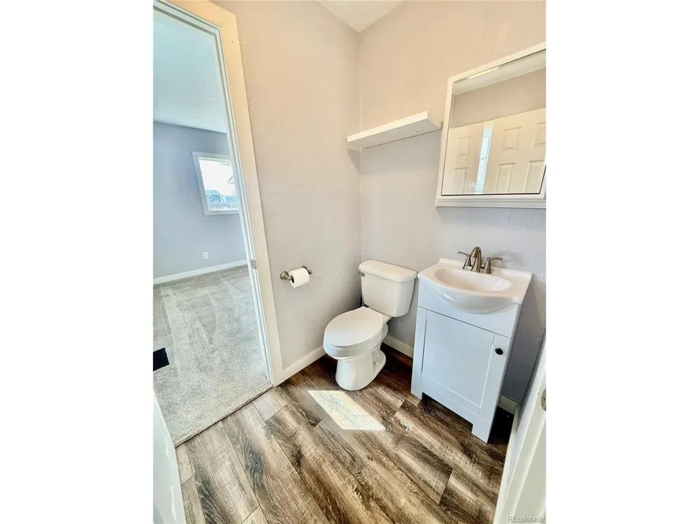 323 Sioux Avenue Simla, CO 80835