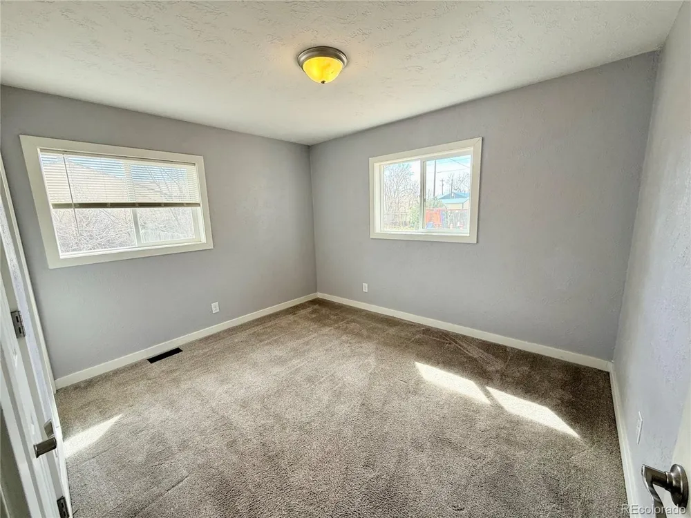 323 Sioux Avenue Simla, CO 80835