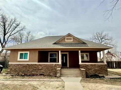 323 Sioux Avenue