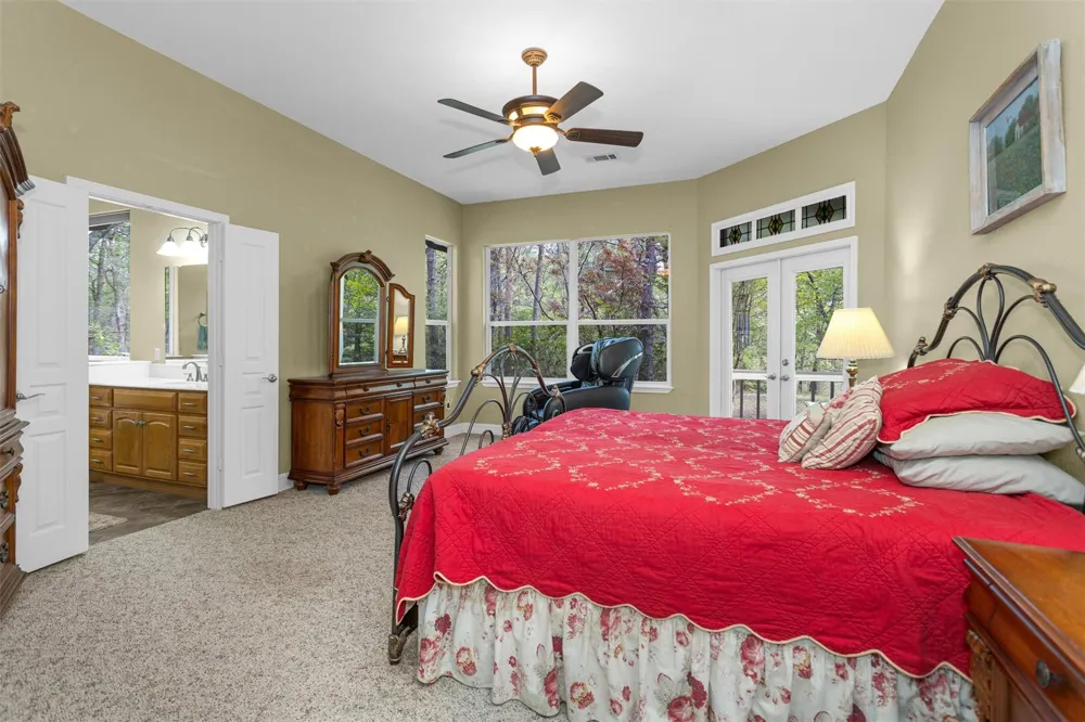 17174 Tierra Buena Drive Plantersville, TX 77363