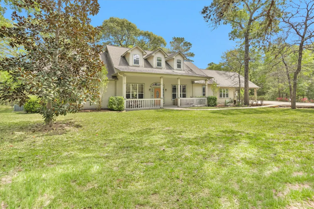 17174 Tierra Buena Drive Plantersville, TX 77363