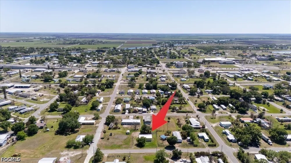 Avenue D NW Moore Haven, FL 33471