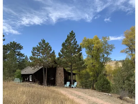 950 Meadow Creek Road