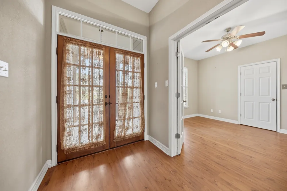 350 Owl Creek Road Giddings, TX 78942