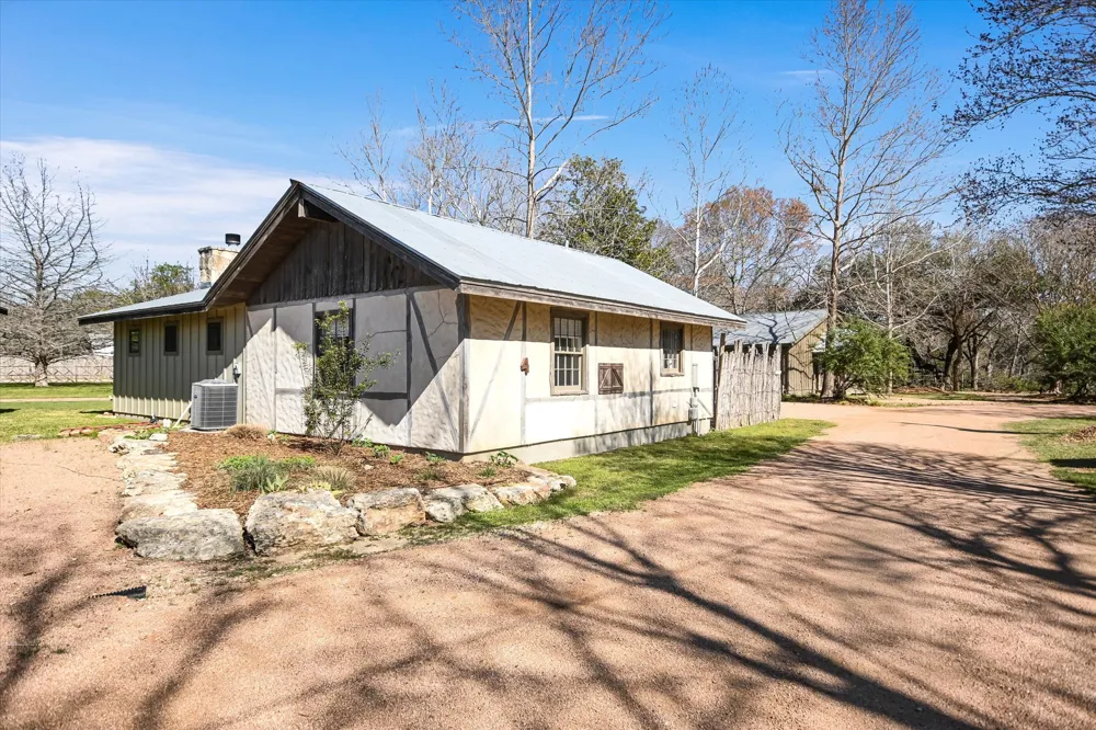 300 MILL RACE LANE #4 Wimberley, TX 78676