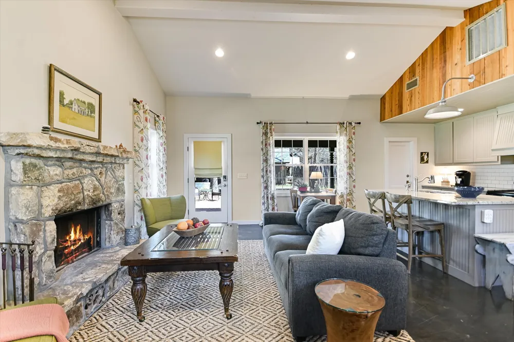 300 MILL RACE LANE #4 Wimberley, TX 78676