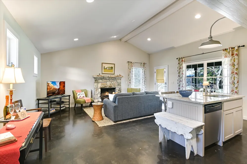300 MILL RACE LANE #4 Wimberley, TX 78676