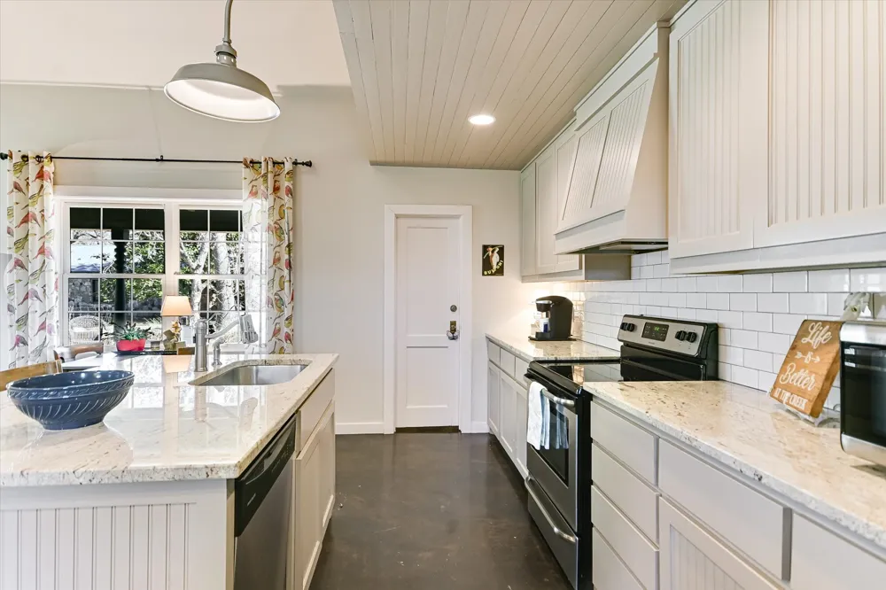 300 MILL RACE LANE #4 Wimberley, TX 78676