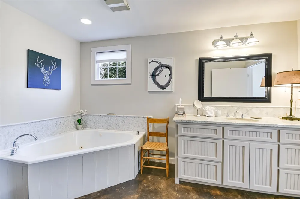 300 MILL RACE LANE #4 Wimberley, TX 78676