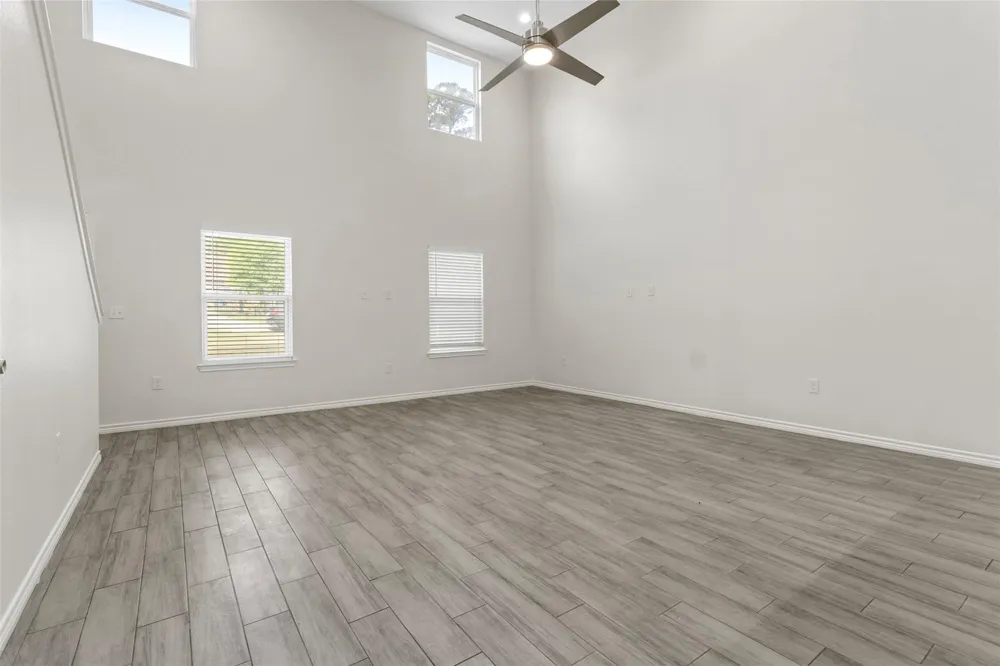 14986 Bonham Lane Willis, TX 77378