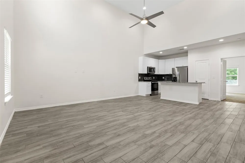 14986 Bonham Lane Willis, TX 77378