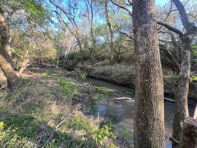 1600 County Road 121 Garwood, TX 77460