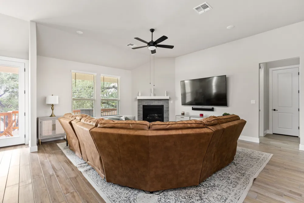 201 Blue Jasmine Trail Georgetown, TX 78628