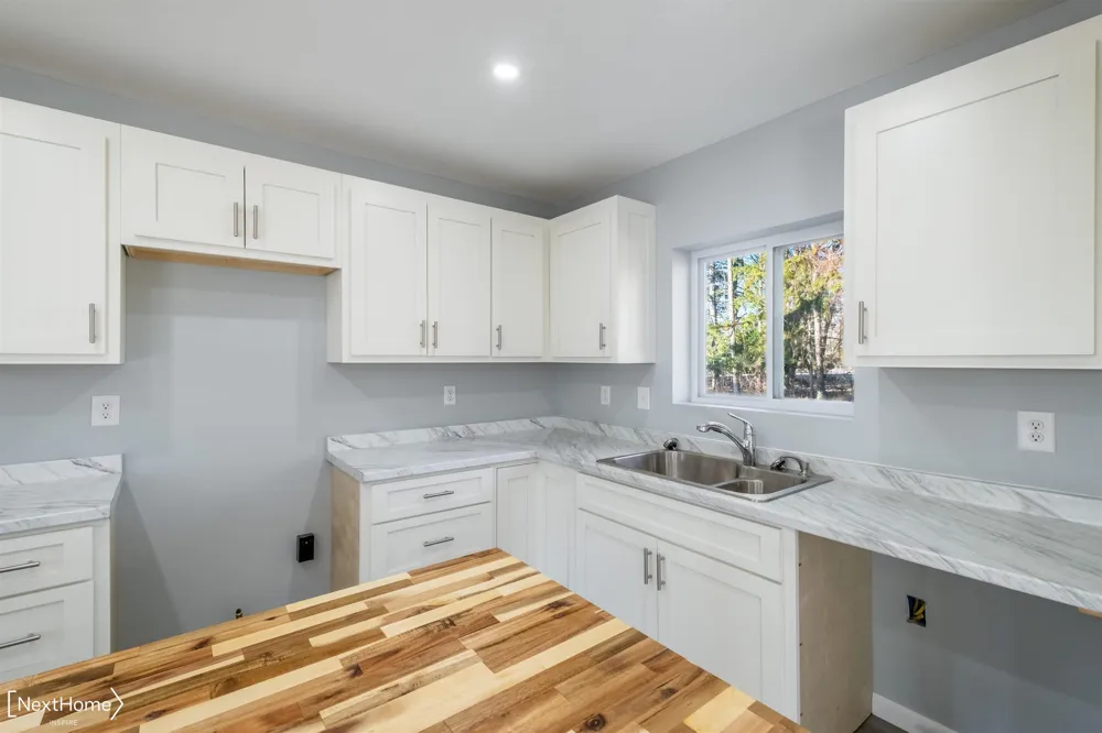 229 Water Street Au Gres City, MI 48703