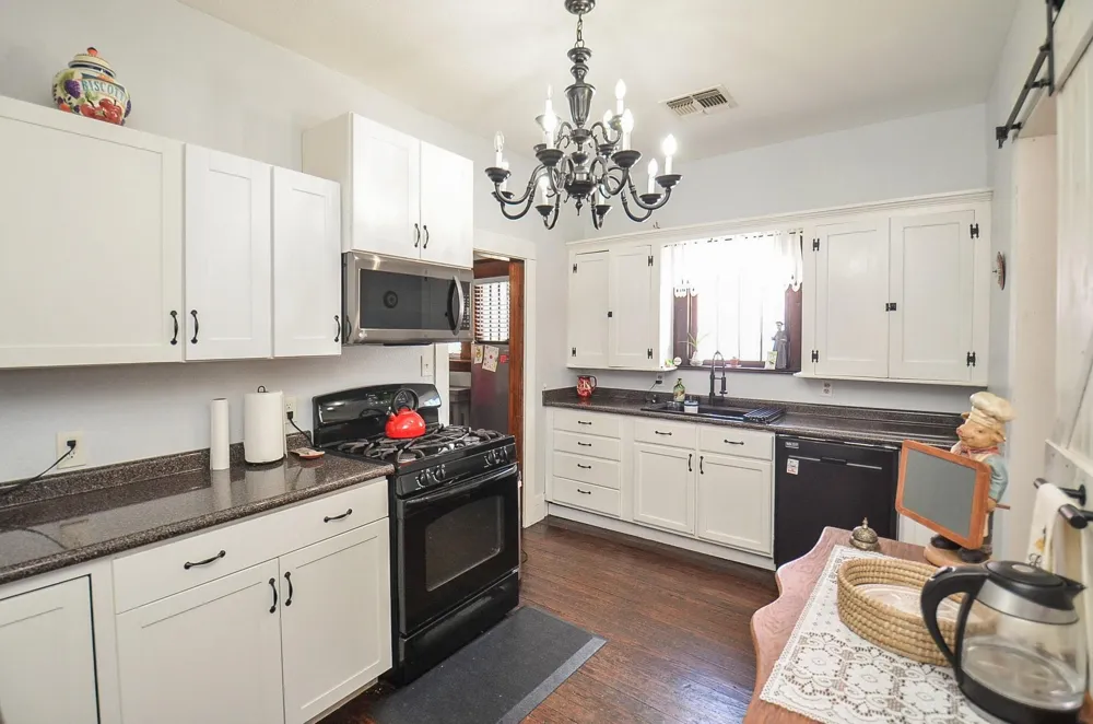 205 Main Street Palacios, TX 77465