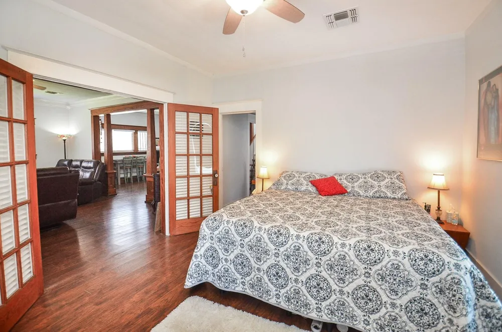205 Main Street Palacios, TX 77465