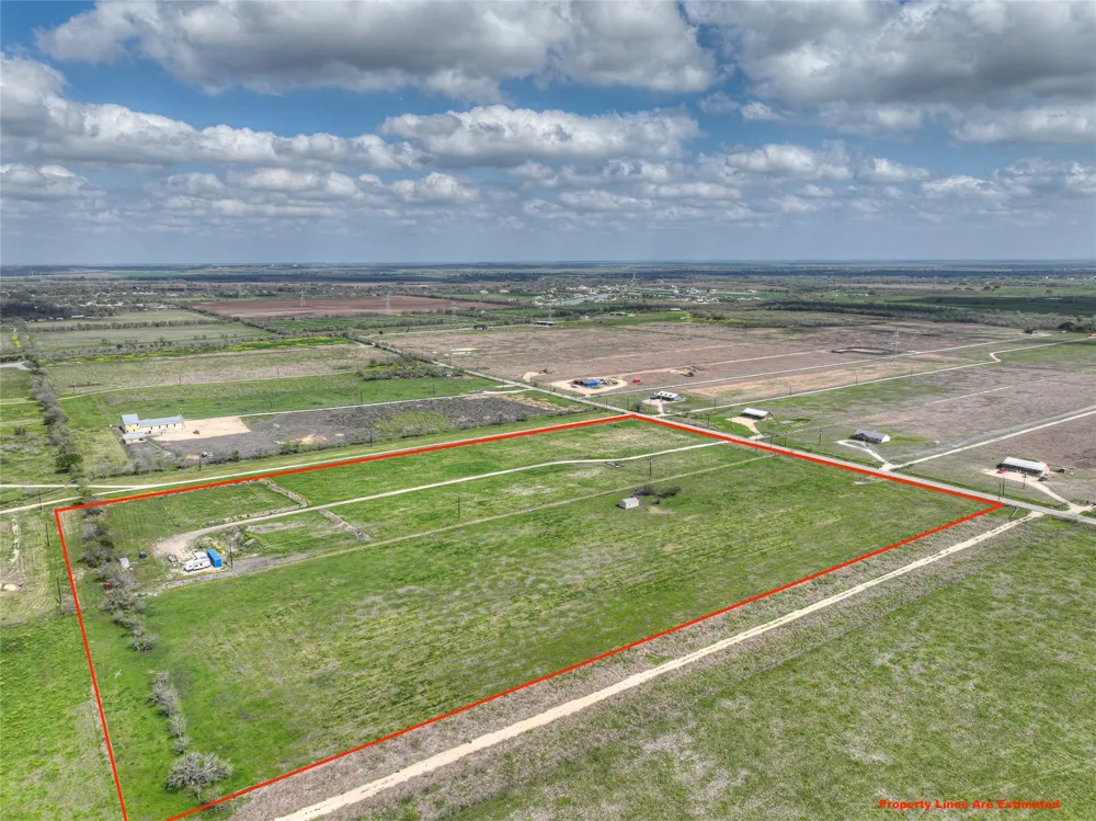 1492 Scull Road San Marcos, TX 78666