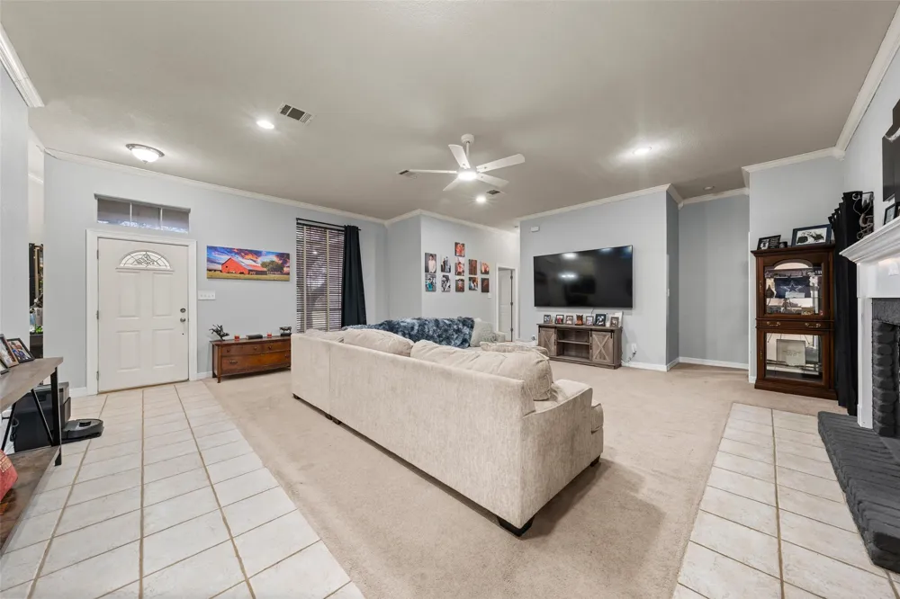 1840 Val Verde Road McGregor, TX 76657