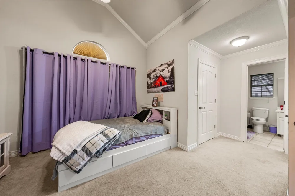 1840 Val Verde Road McGregor, TX 76657
