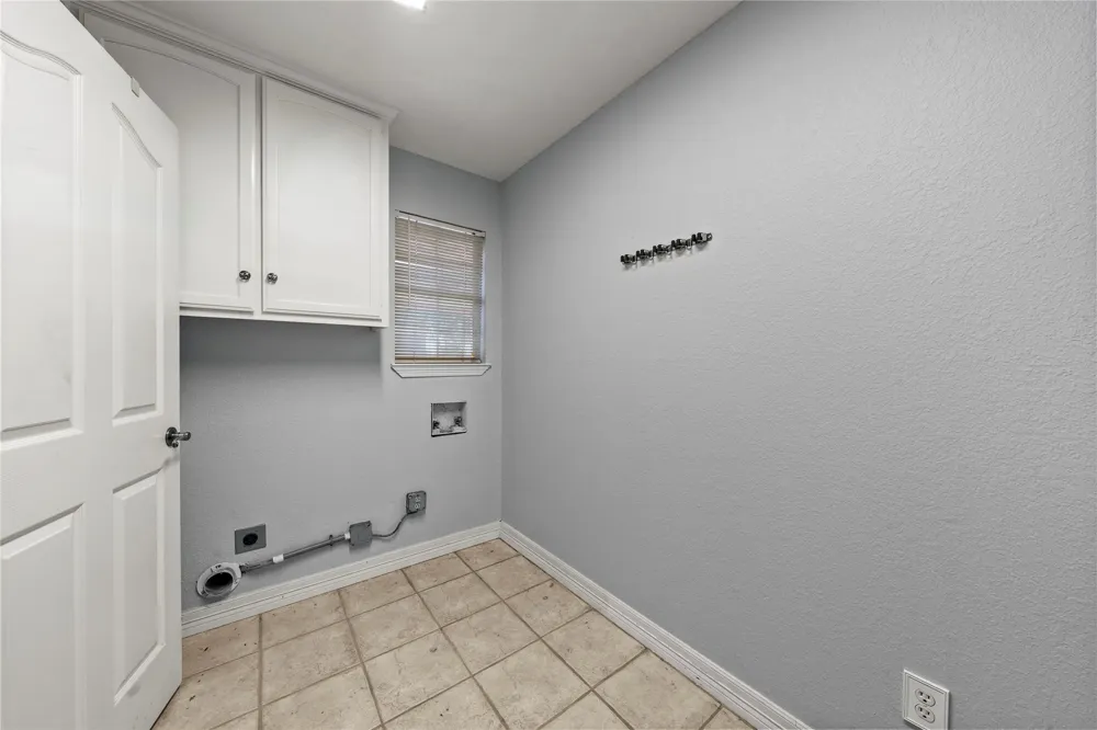 1840 Val Verde Road McGregor, TX 76657