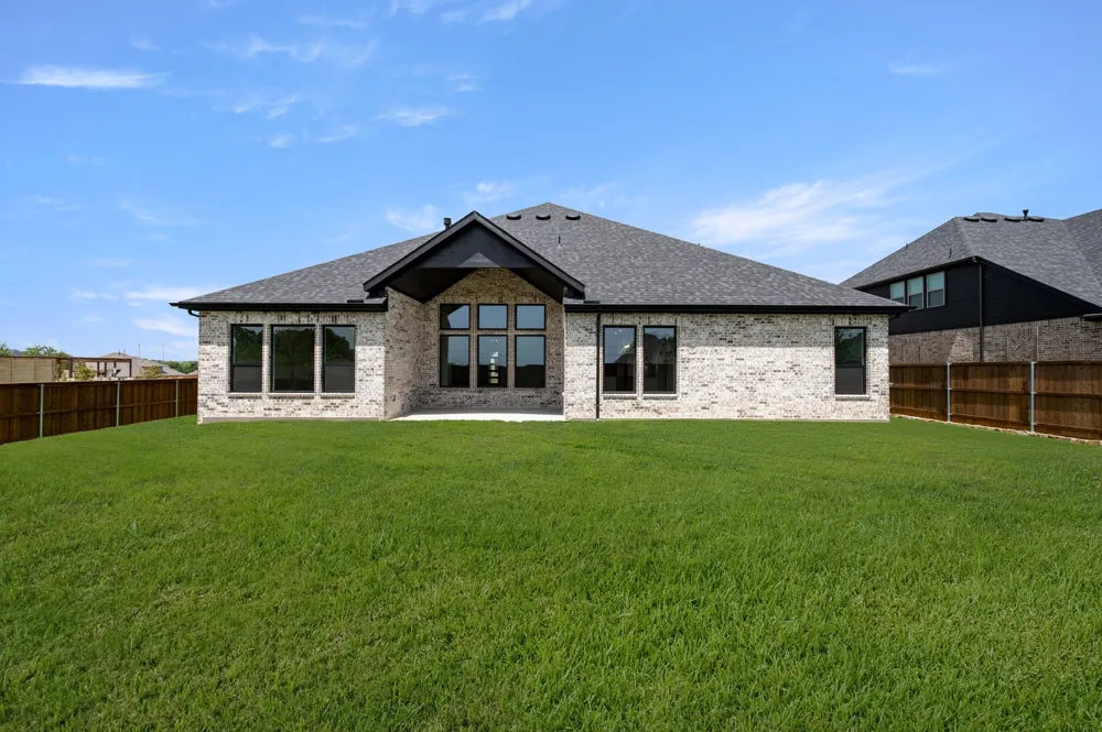 2315 Meek Woods Lane Mansfield, TX 76063