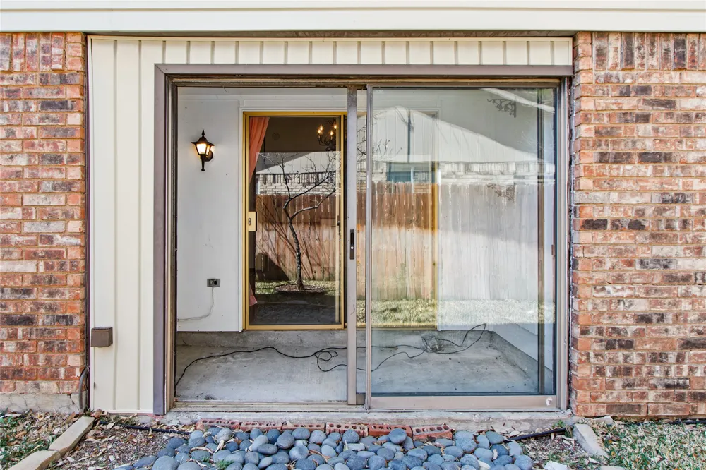 5008 Overton Circle The Colony, TX 75056