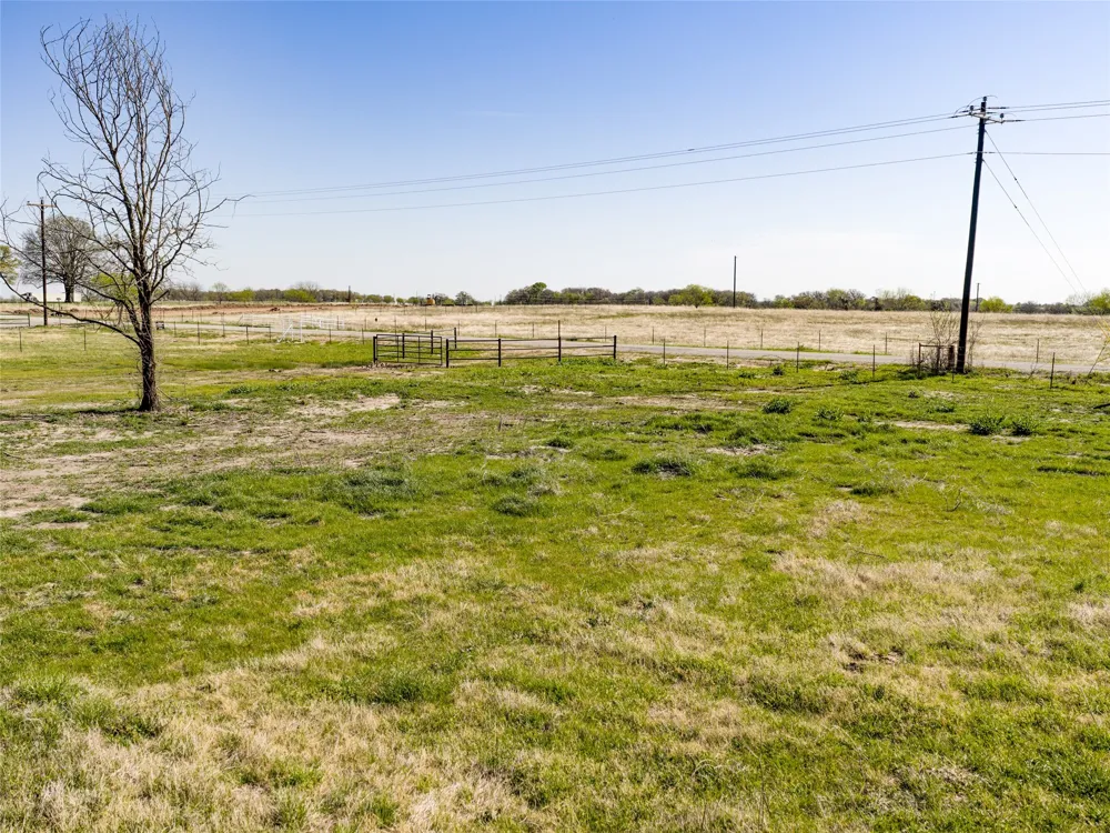 384 Cr-1475 Alvord, TX 76225