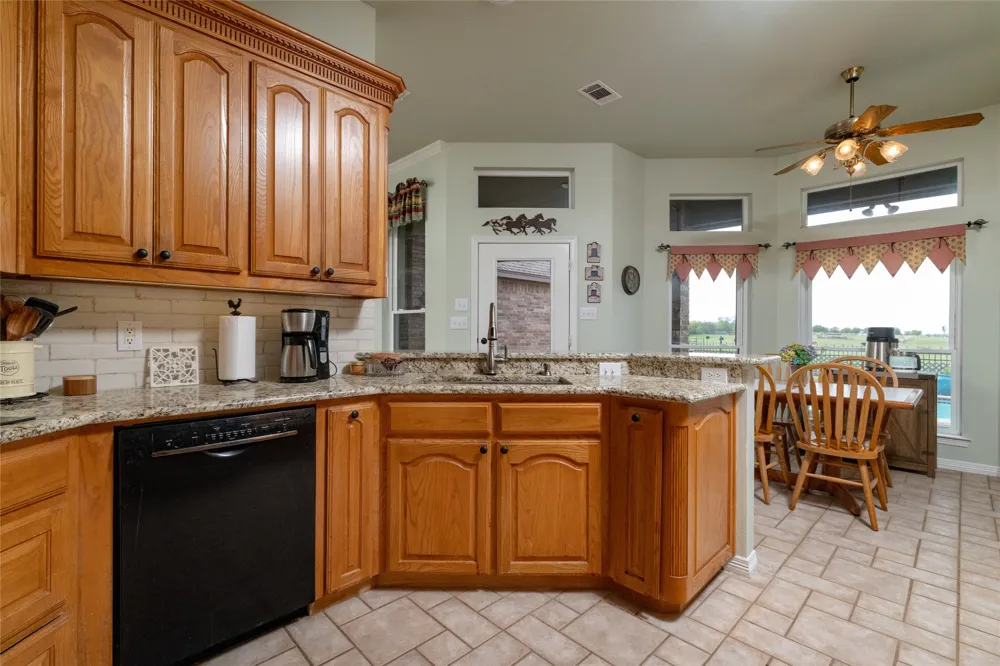 13435 Jackson Road Krum, TX 76249