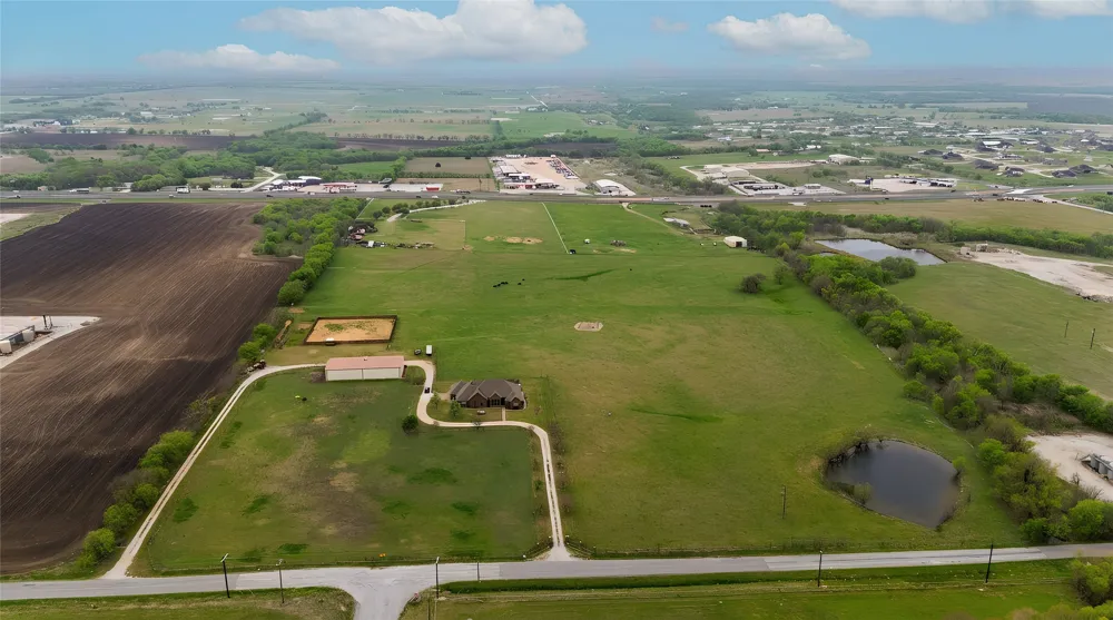 13435 Jackson Road Krum, TX 76249