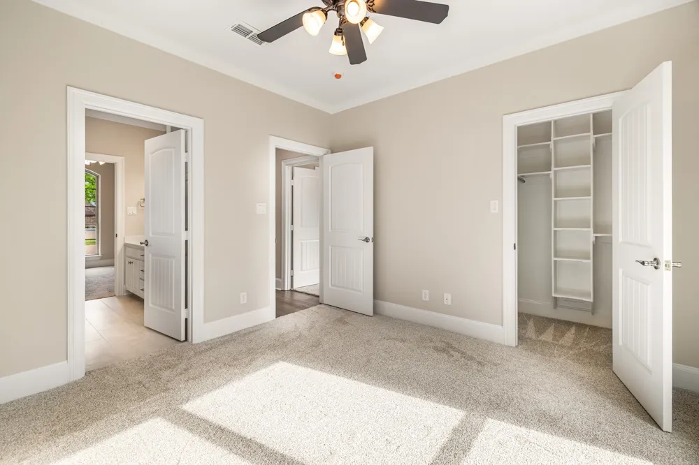 333 Hines Crossing Bullard, TX 75757
