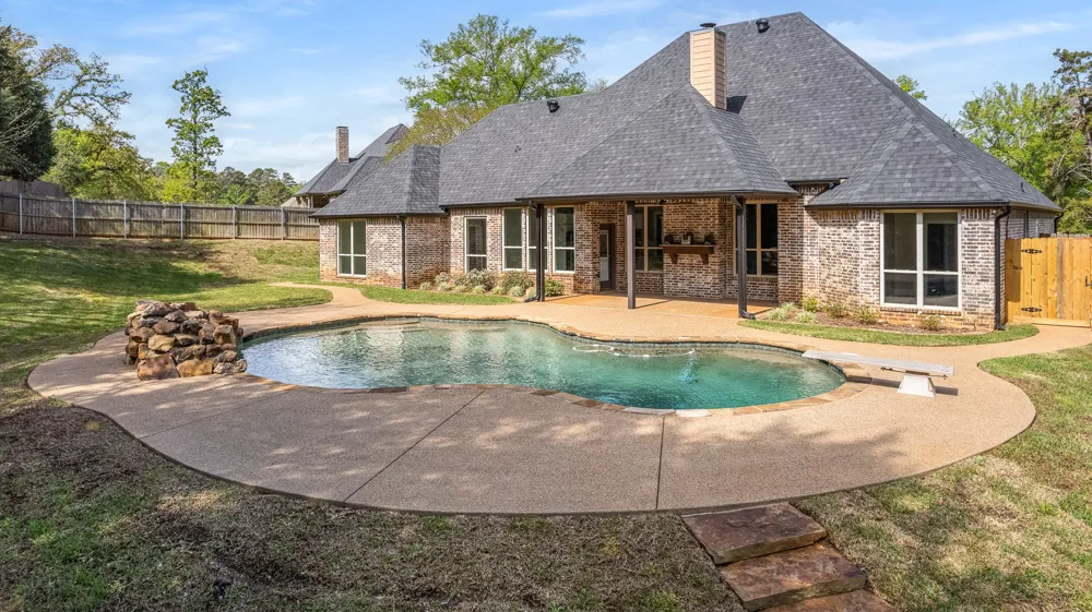 333 Hines Crossing Bullard, TX 75757