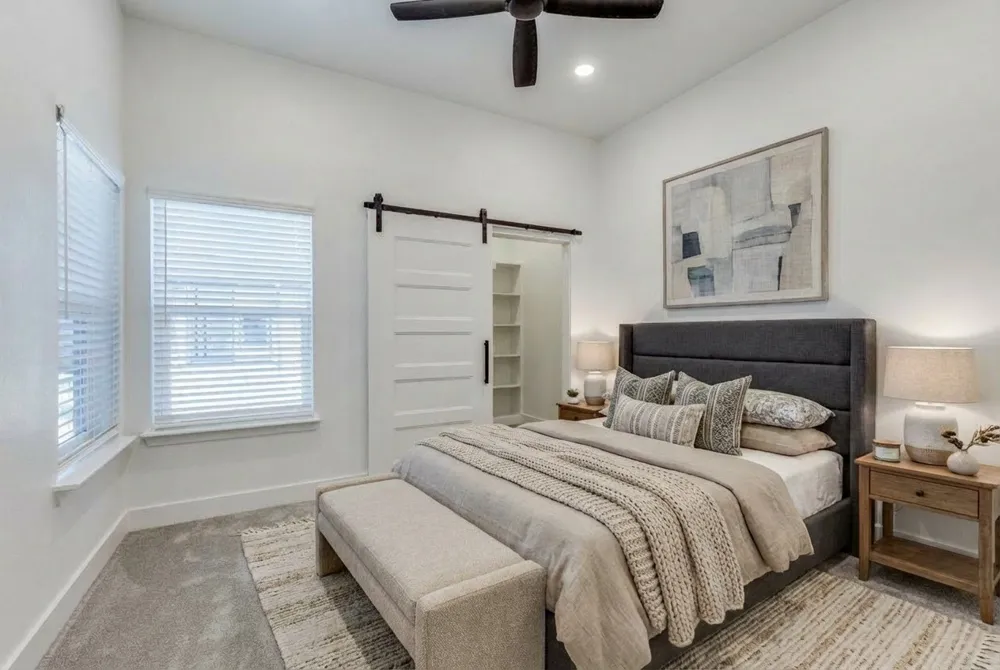 820 W McLeroy Boulevard #2009 Saginaw, TX 76179