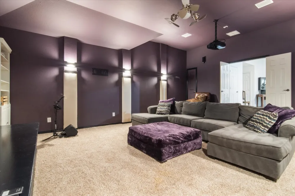 2013 Covey Glen Road McKinney, TX 75072