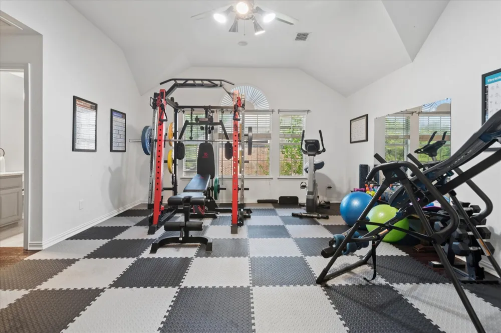 2013 Covey Glen Road McKinney, TX 75072