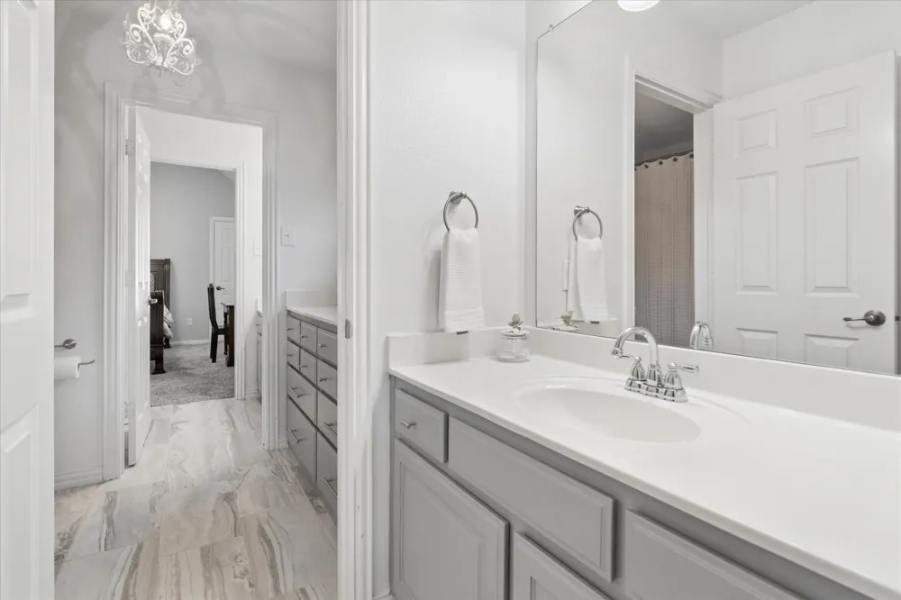 2013 Covey Glen Road McKinney, TX 75072