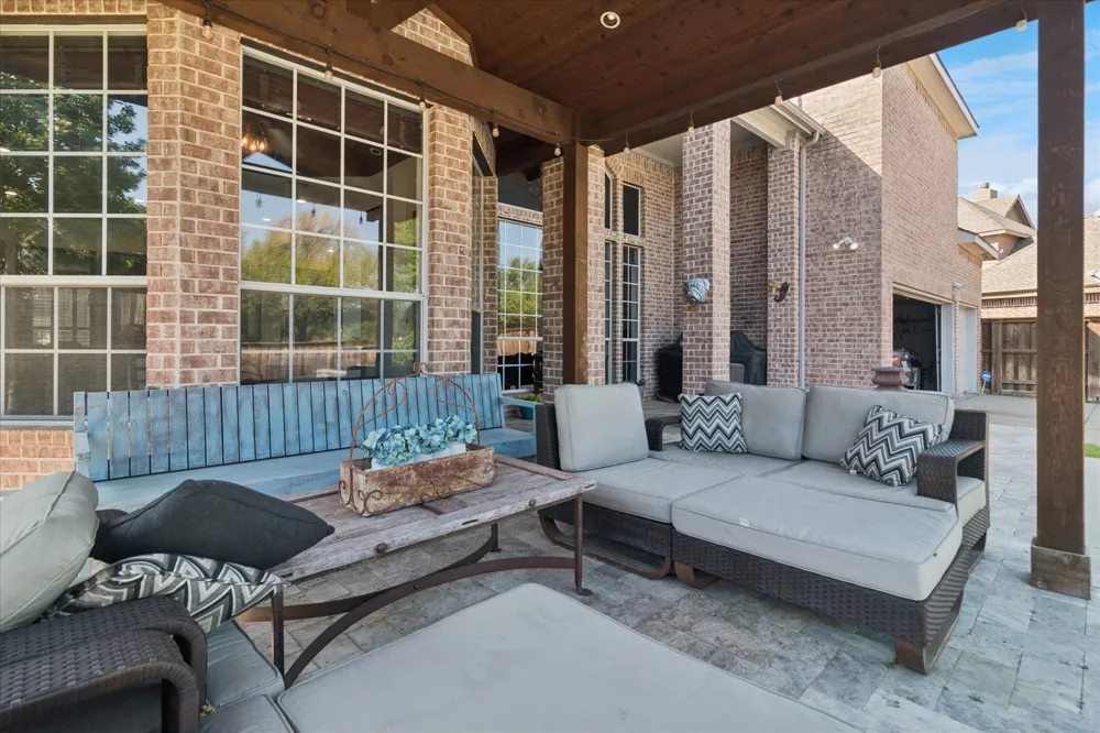 2013 Covey Glen Road McKinney, TX 75072