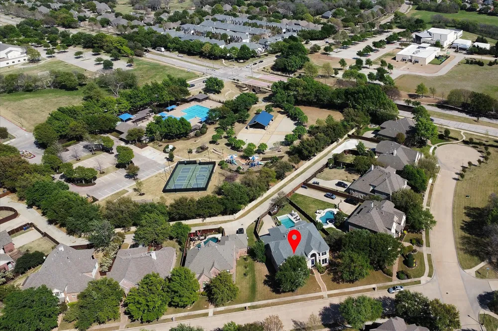 2013 Covey Glen Road McKinney, TX 75072